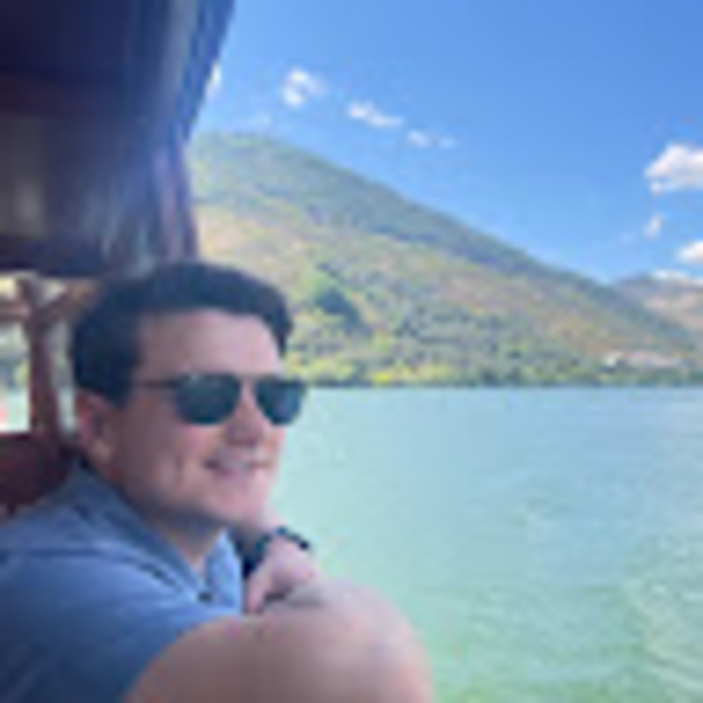 Meet your Posher, Don